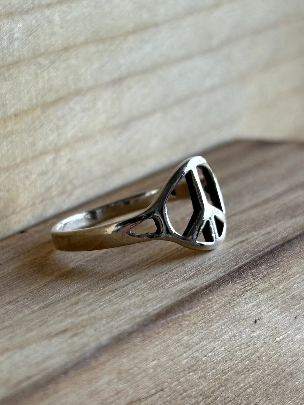 Boho 925 Sterling Silver Peace Sign Ring Band Size 6.5